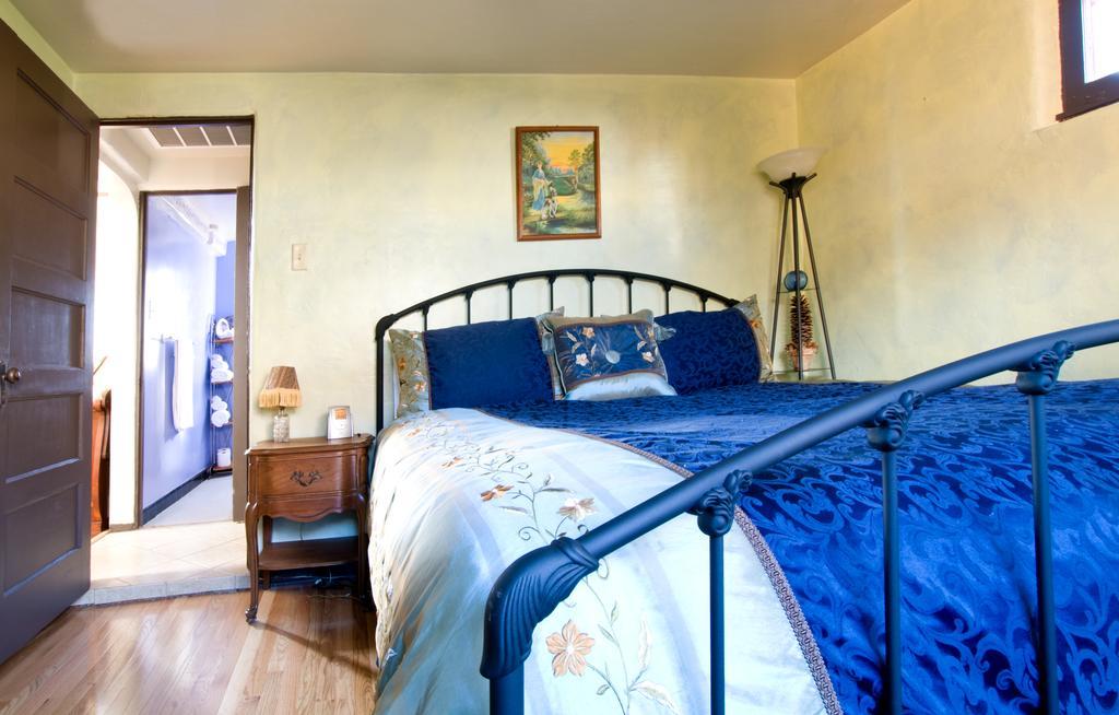 Downtown Historic Bed & Breakfast Albuquerque Oda fotoğraf