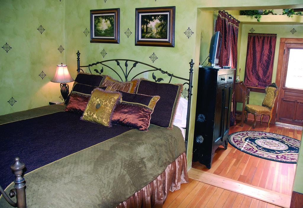 Downtown Historic Bed & Breakfast Albuquerque Oda fotoğraf