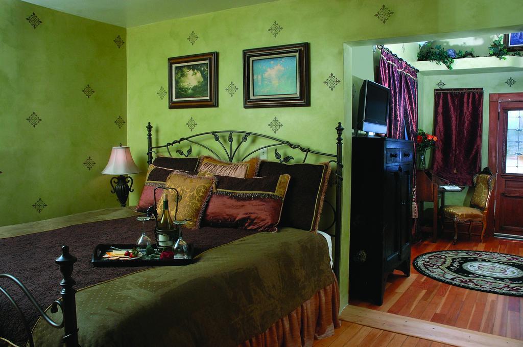 Downtown Historic Bed & Breakfast Albuquerque Oda fotoğraf